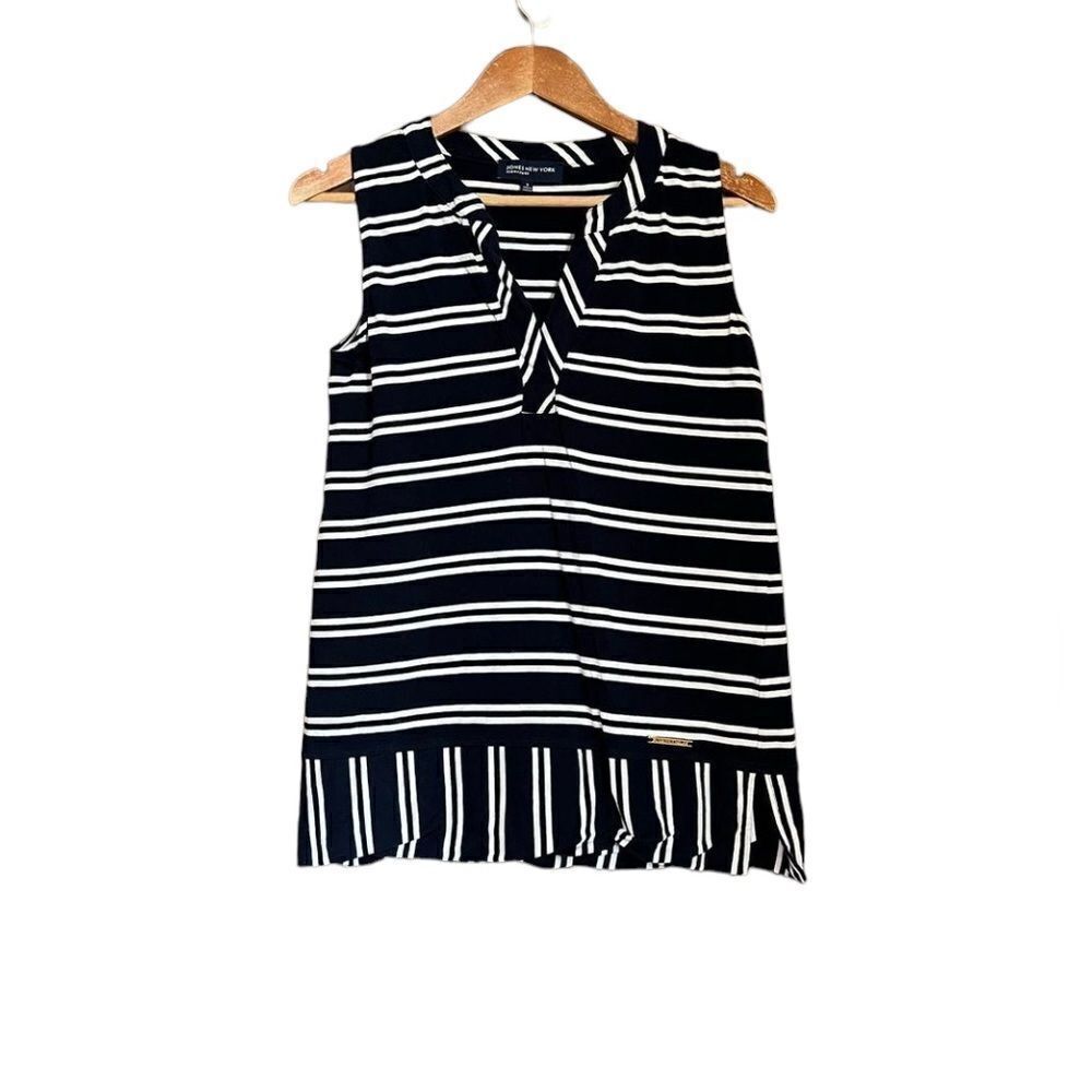 3 for $30! Jones New York navy and white tank top‎